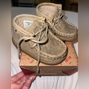 Twisted X Moc Size 4M